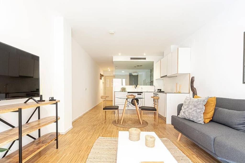 Heima Gran Via A Apartment Madrid Bagian luar foto
