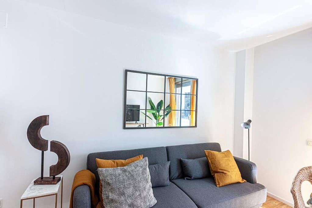 Heima Gran Via A Apartment Madrid Bagian luar foto
